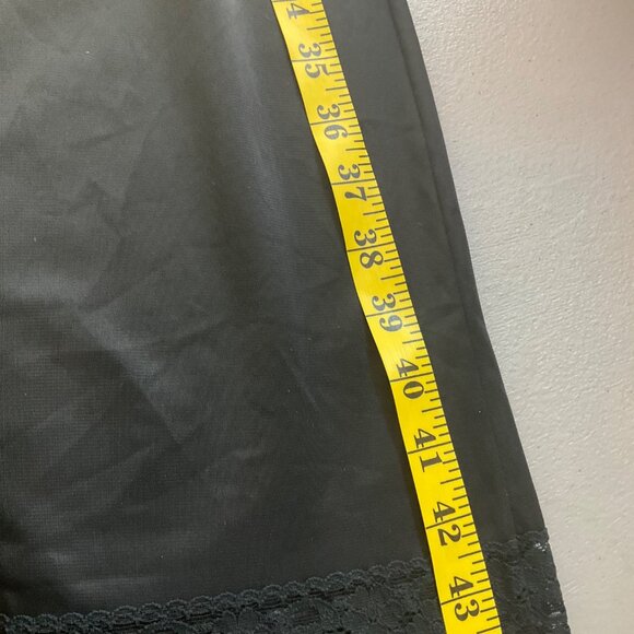 VTG 70's Vanity Fair 1XL Black Lace Trim Nylon Slip Dress Adjustable Whimsygoth - Picture 9 of 11